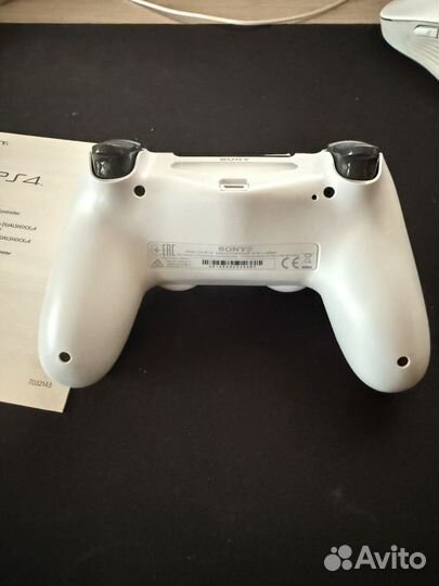 Геймпад PlayStation DualShock 4 v2