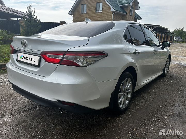 Toyota Camry 2.5 AT, 2019, 107 011 км