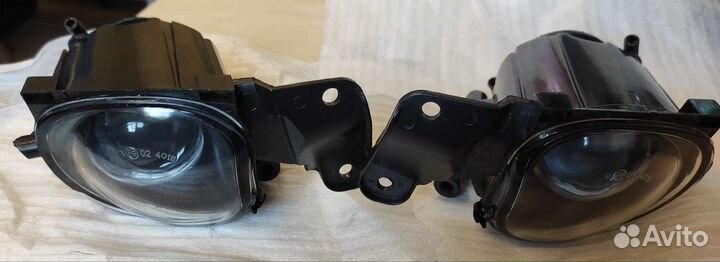 Противотуманная фара для Ауди А8 D2 новый комплект