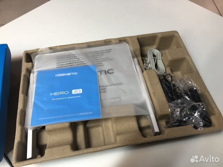 Wifi роутер Keenetic Hero 4G (KN-2310)