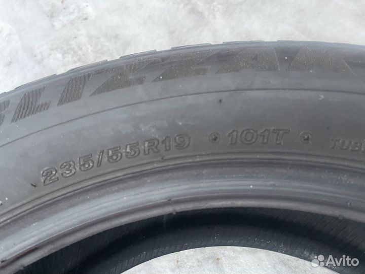 Bridgestone Blizzak Spike-02 235/55 R19 101T