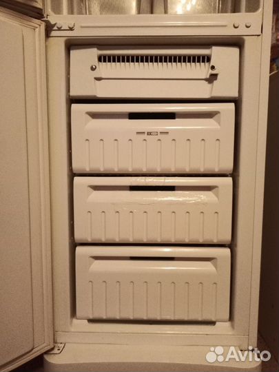 Холодильник