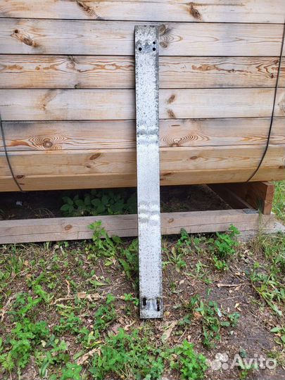 Усилитель бампера toyota camry 50