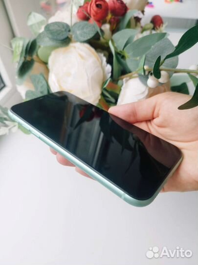 iPhone 11 64