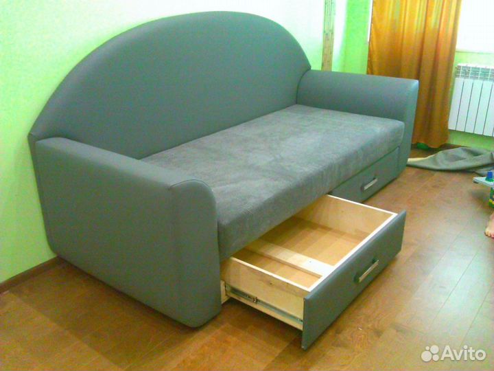 Перетяжка мебели