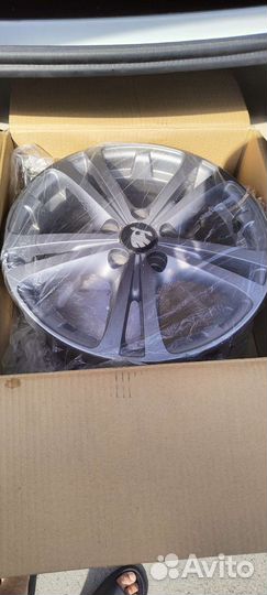 Диск литой r 15 5x100