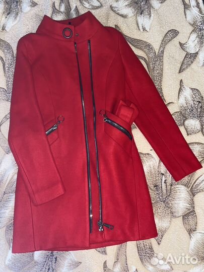 Пальто женское S 40