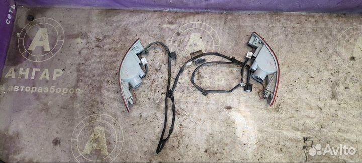 Фонарь противотуманный Mitsubishi Outlander Xl