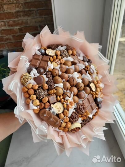 Съедобный букет из конфет