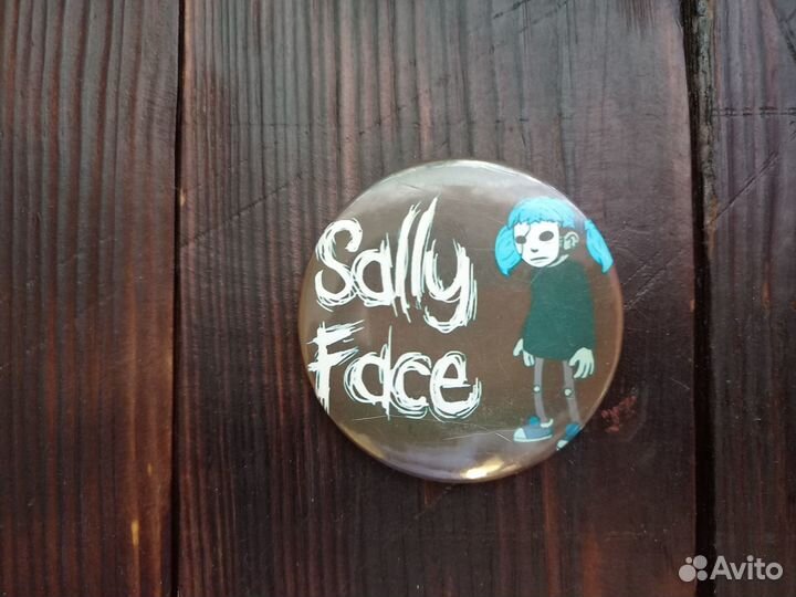 Аниме значки и брелки