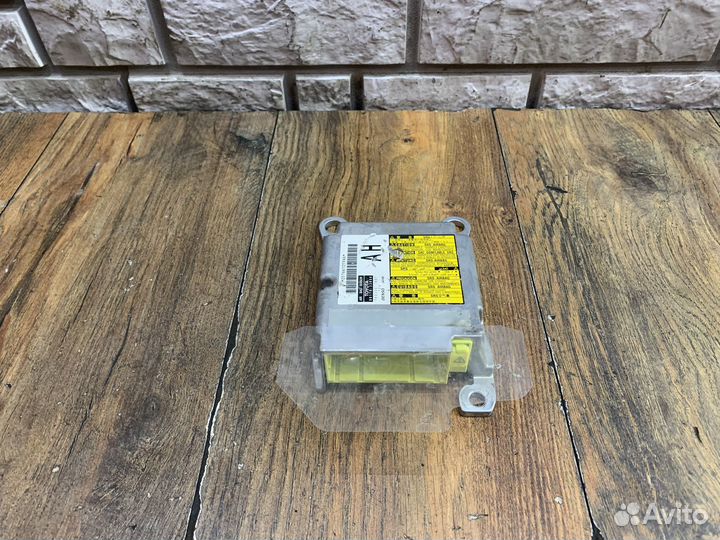 Toyota camry V50 Блок управления AIR BAG