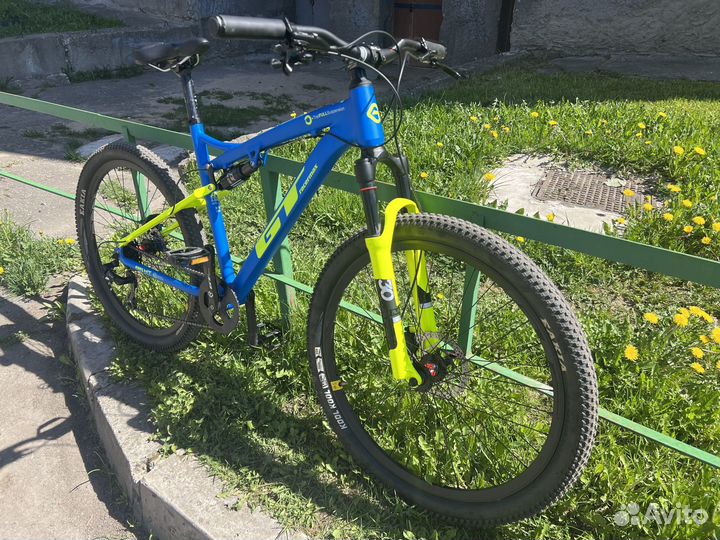 Велосипед горный 27,5 gt racermax