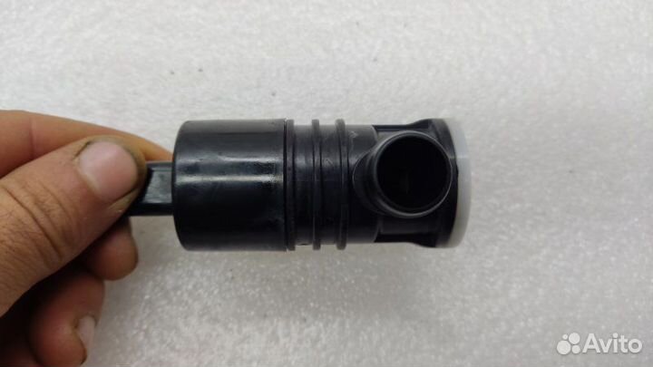 Насос стеклоомывателя Renault Arkana JC H5H 2020