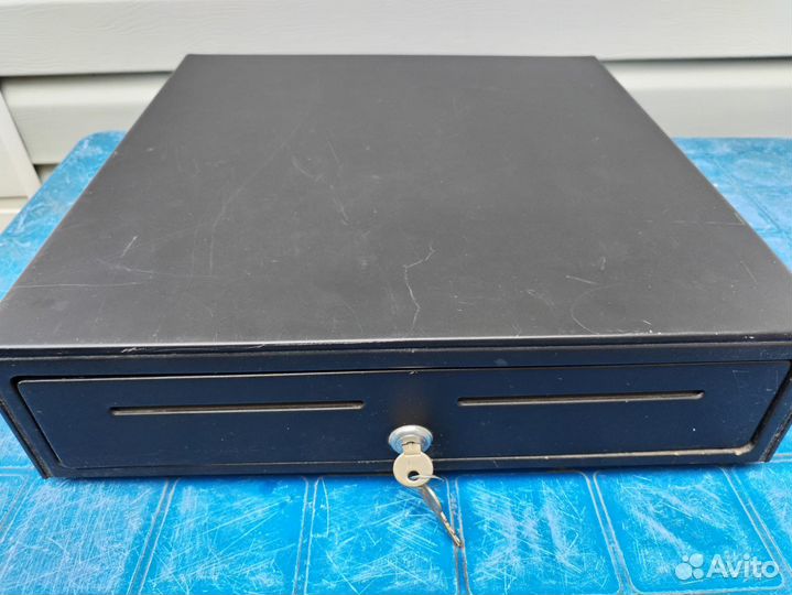 Денежный ящик