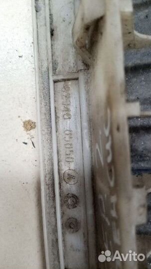 Решетка вентиляционная Toyota Avensis