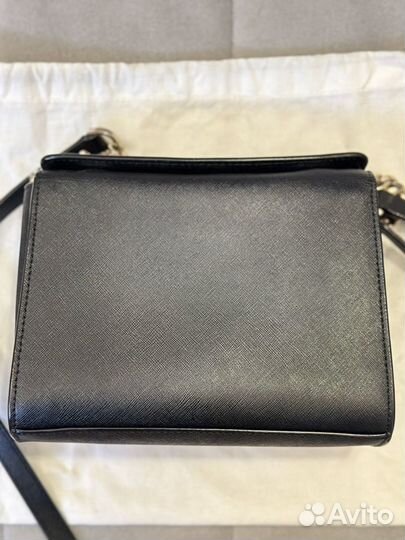 Сумка кроссбоди dkny