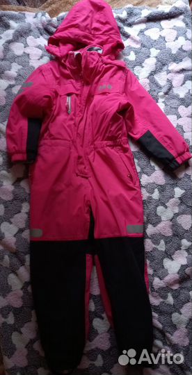 Зимний комбинезон lassie 128 на девочку