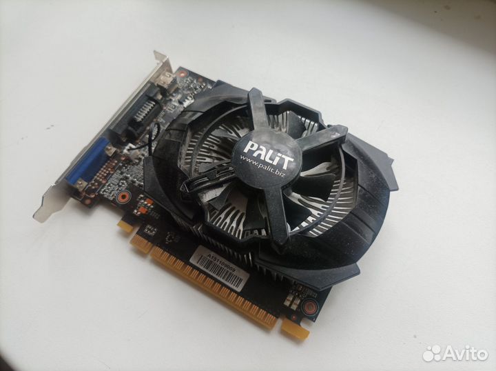 Продаю Видеокарты дëшево