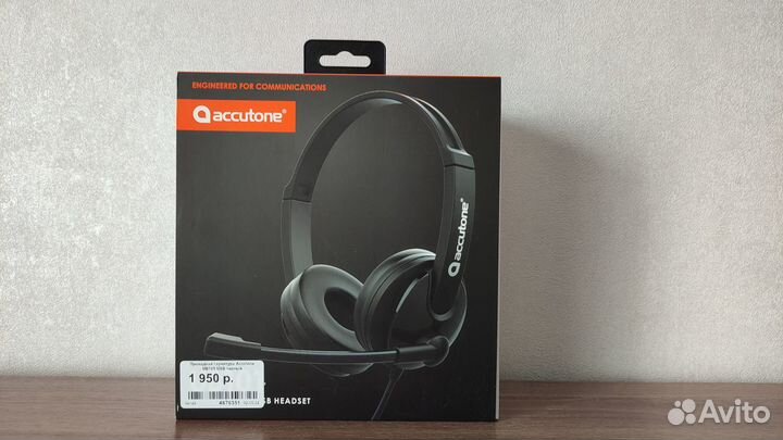 Проводная гарнитура Accutone UB101