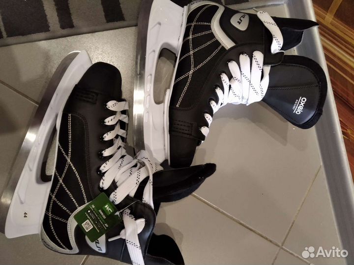 Коньки новые хоккейные Oxelo44р 2пары