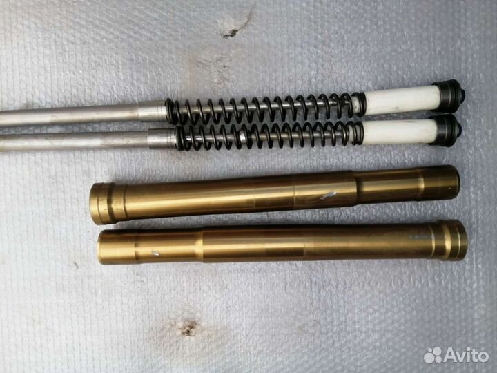 Стакан вилки suzuki gsx-r 600 750