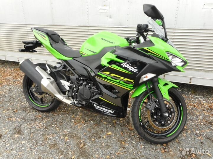 Kawasaki ninja 400R ABS