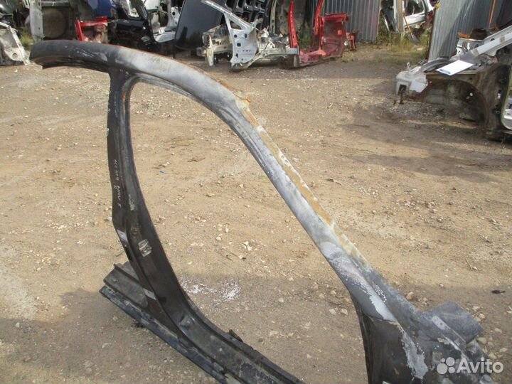 Порог со стойкой правый BMW 5-Series (E60/E61)