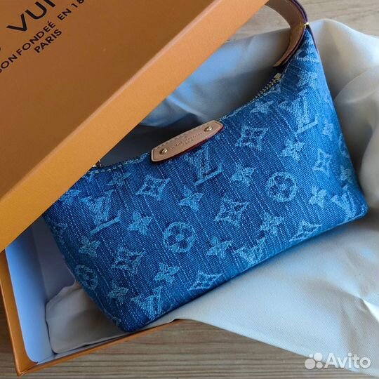 Сумка хобо Louis Vuitton