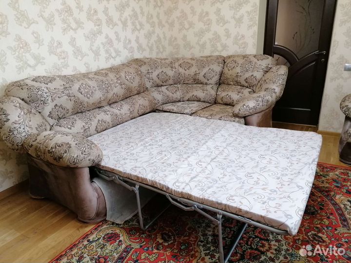 Угловой диван бу