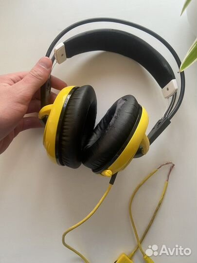 Игровые наушники steelseries siberia