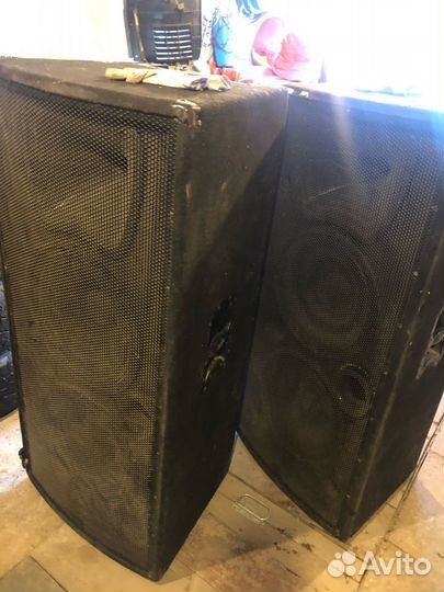 Музыкальные колонки 