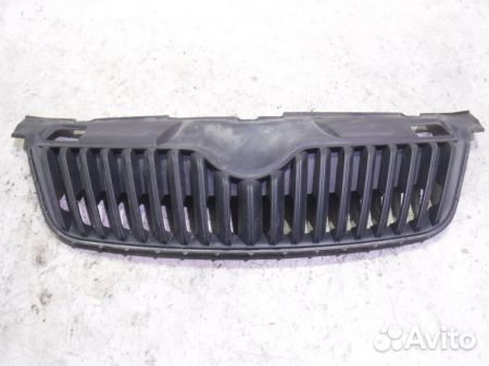 Решетка радиатора Шкода