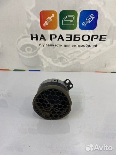 Дефлектор на торпедо правый Mitsubishi Outlander