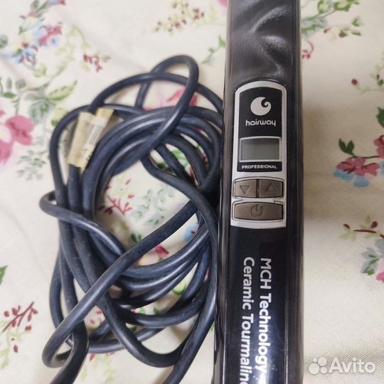 Утюжок для волос на детали