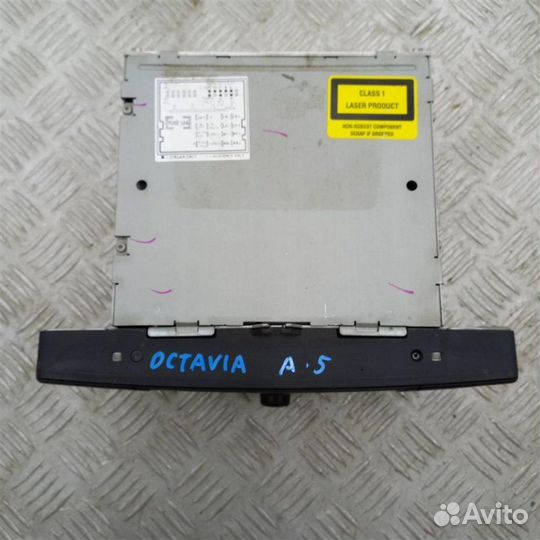 Магнитола Skoda Octavia A5 1.6 BSF 102Л.С. 2005