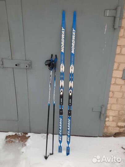 Беговые лыжи 185см, палки-130см