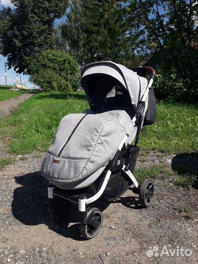 Прогулочная коляска babalo