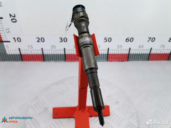 Форсунка BMW 3 E90/E91/E92/E93 2005 13537794435