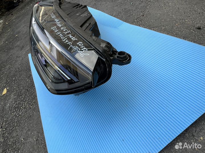 Фара передняя правая Q5 20-Н.В. Led