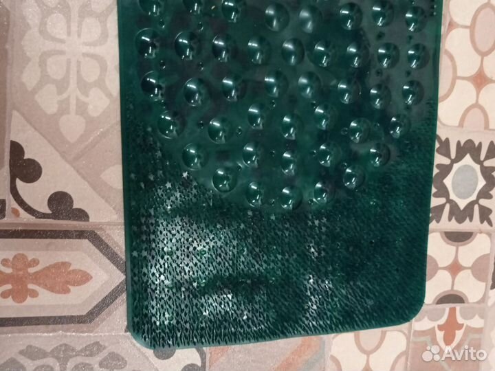 Коврик для ванной новый