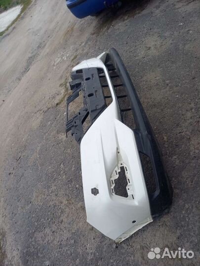 Бампер передний Nissan qashqai j11