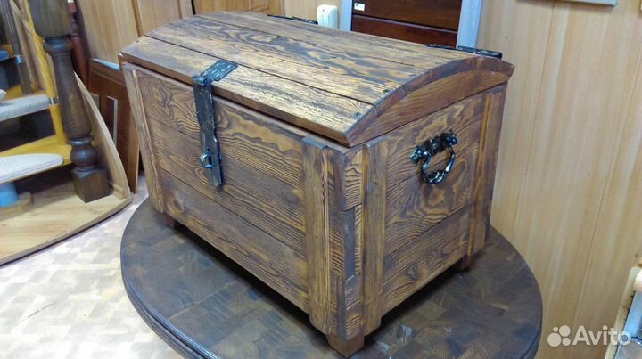 Сундук под старину