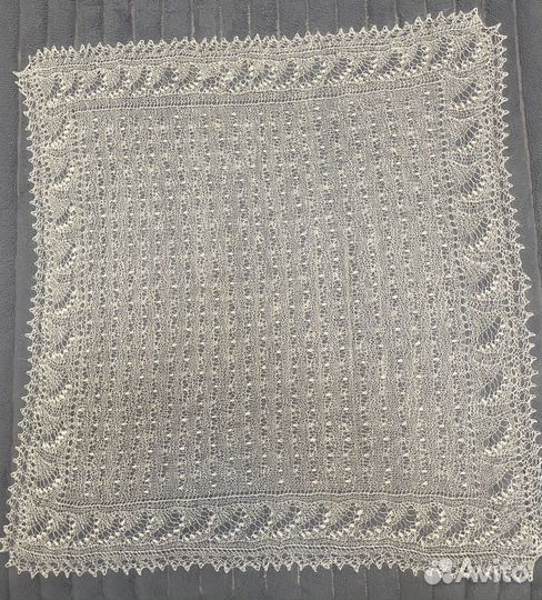 Оренбургский пуховый платок