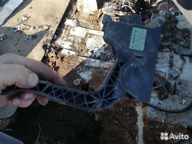 Педаль газа вито 638