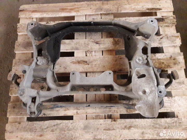 Подрамник передний Mercedes W220 A2206280257