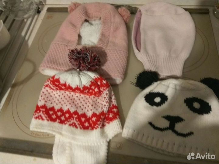 Зимние шапка и шлемы