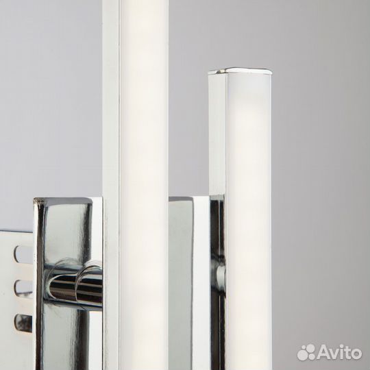 Бра светодиодное Eurosvet Hi-tech 