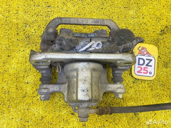 Суппорт задний правый Nissan Leaf AZE0 EM57 144604