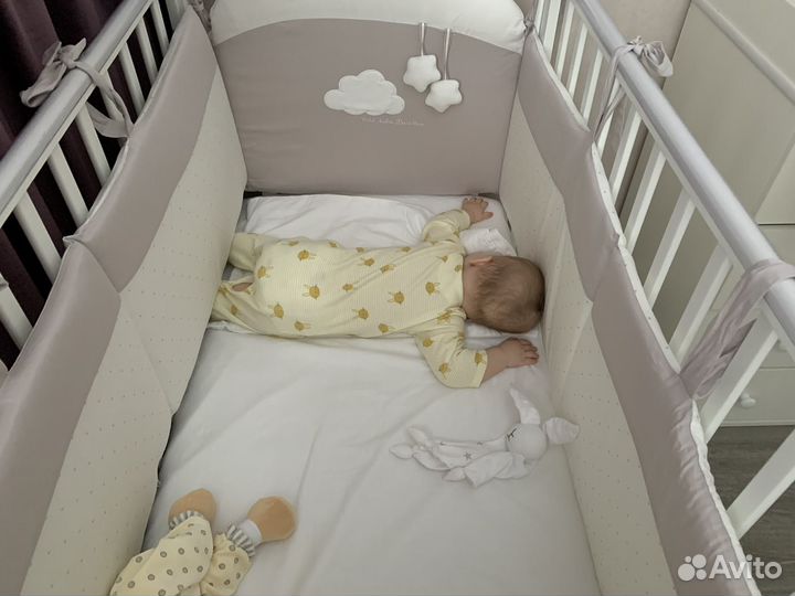 Бортики на детскую кроватку