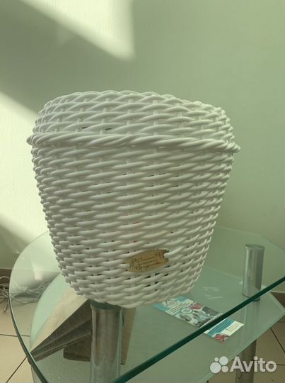 Кашпо из искусственного ротанга на заказ